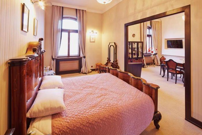 לבוב Exclusive Apartment On Shevchenko Avenue 10 מראה חיצוני תמונה